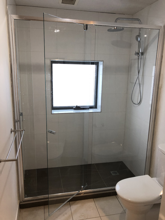 Semi Frameless Shower Screen installed in Dromana